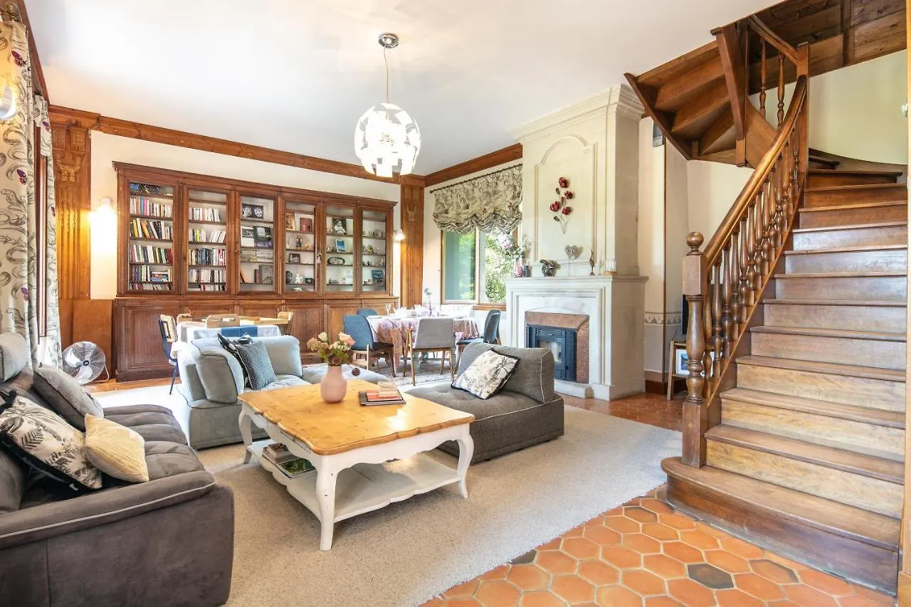 Les Tourelles - Duplex Au Chateau D'Uriage Saint-Martin-dʼUriage 公寓